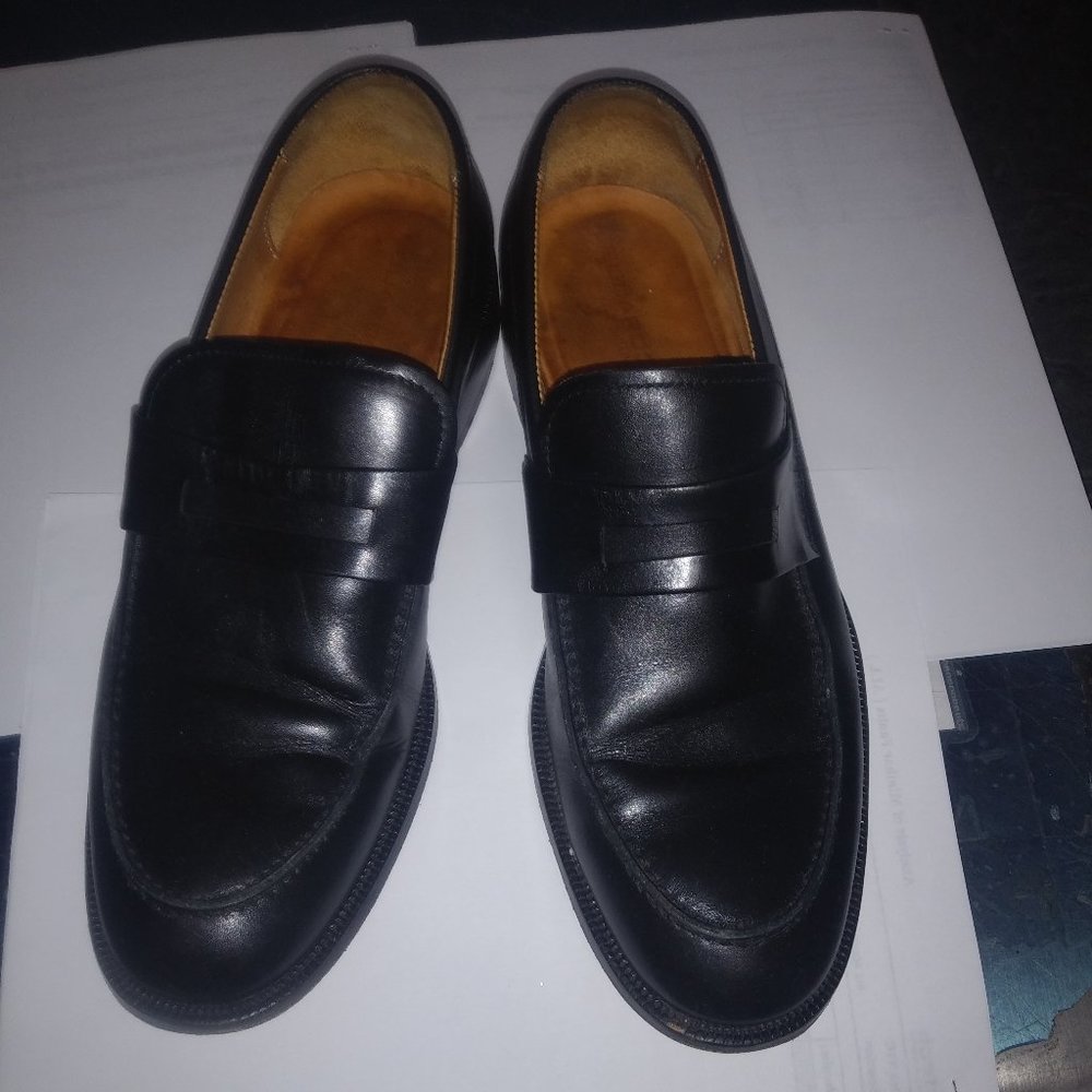 Mens dress shoes